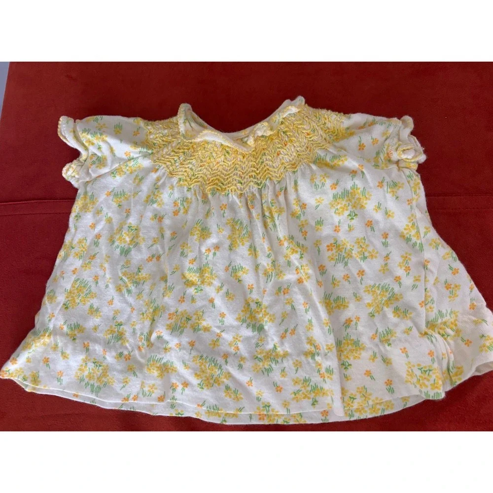 Vintage Carters Baby Girl Floral Smocked Top and Bloomer Set Yellow 3 Months